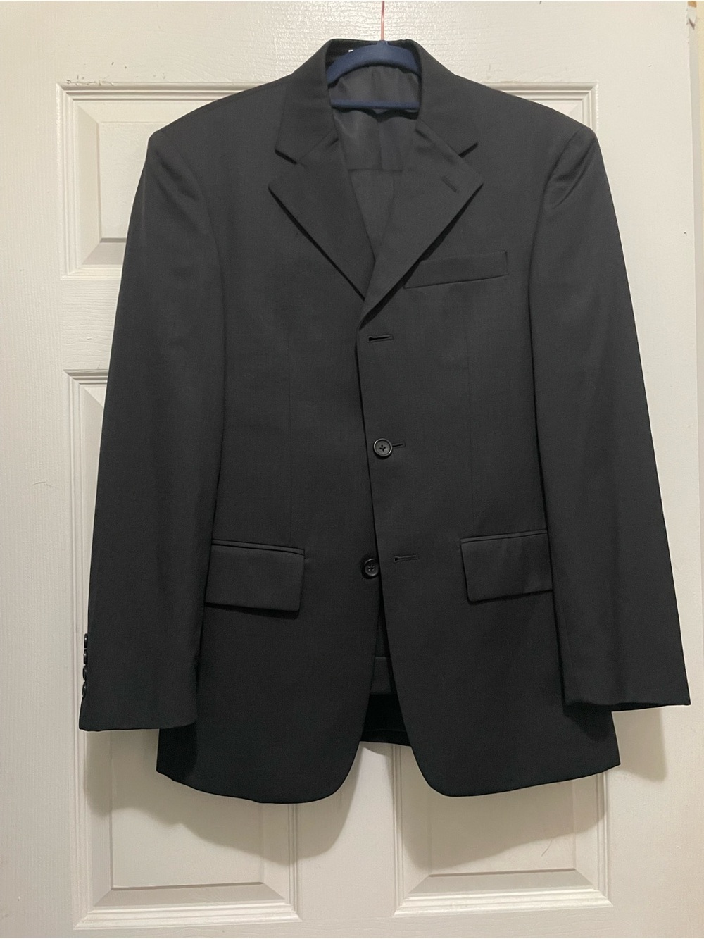 Men's Dark Gray Three-Button Formal Suit Jacket and Pants
